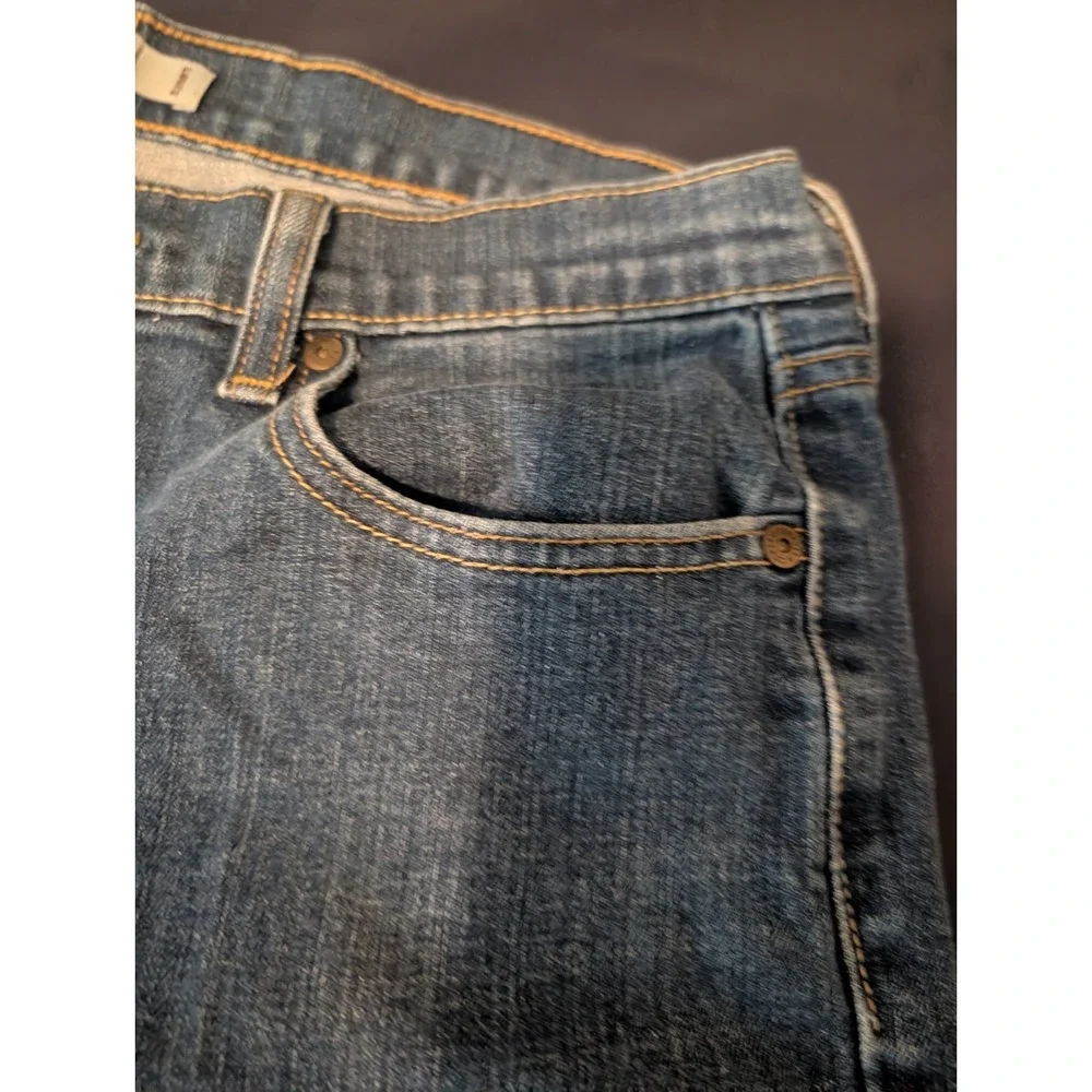 Levi's 505 Straight Fit Mens Size 32x28 Med Wash Blue Denim Jeans Cotton Blend